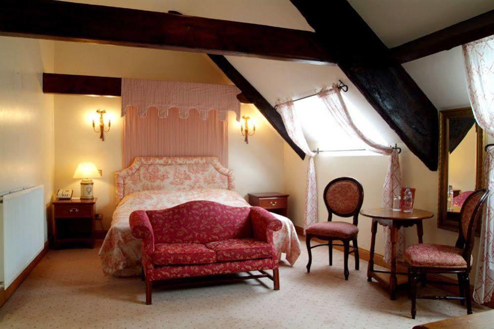 Miskin Manor Hotel Hensol Esterno foto